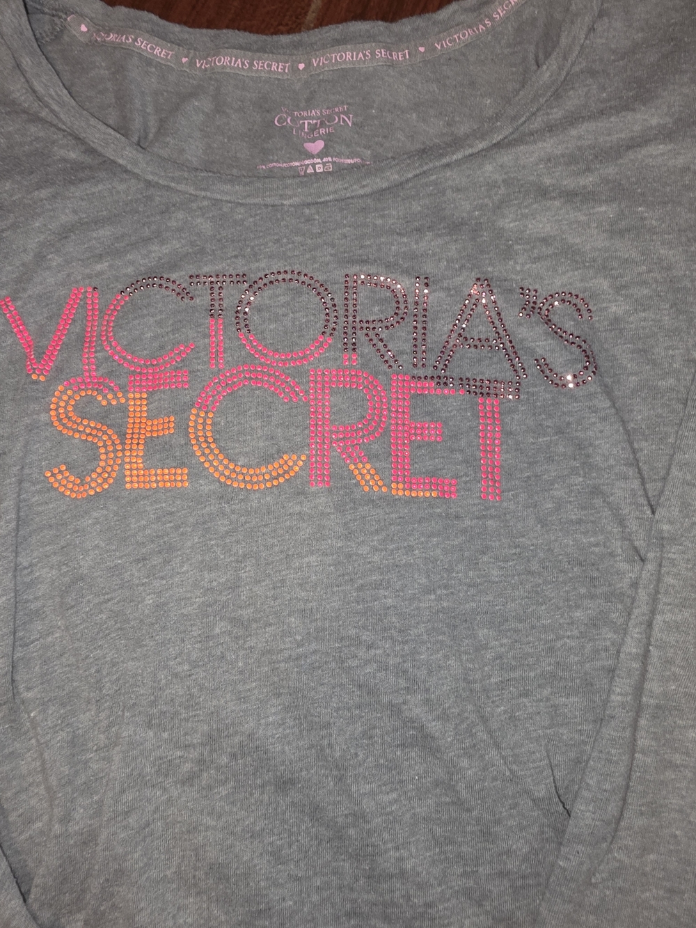 Victoria's Secret Gray Long Sleeve Nightshirt with Pink Logo - Picture 2 of 3